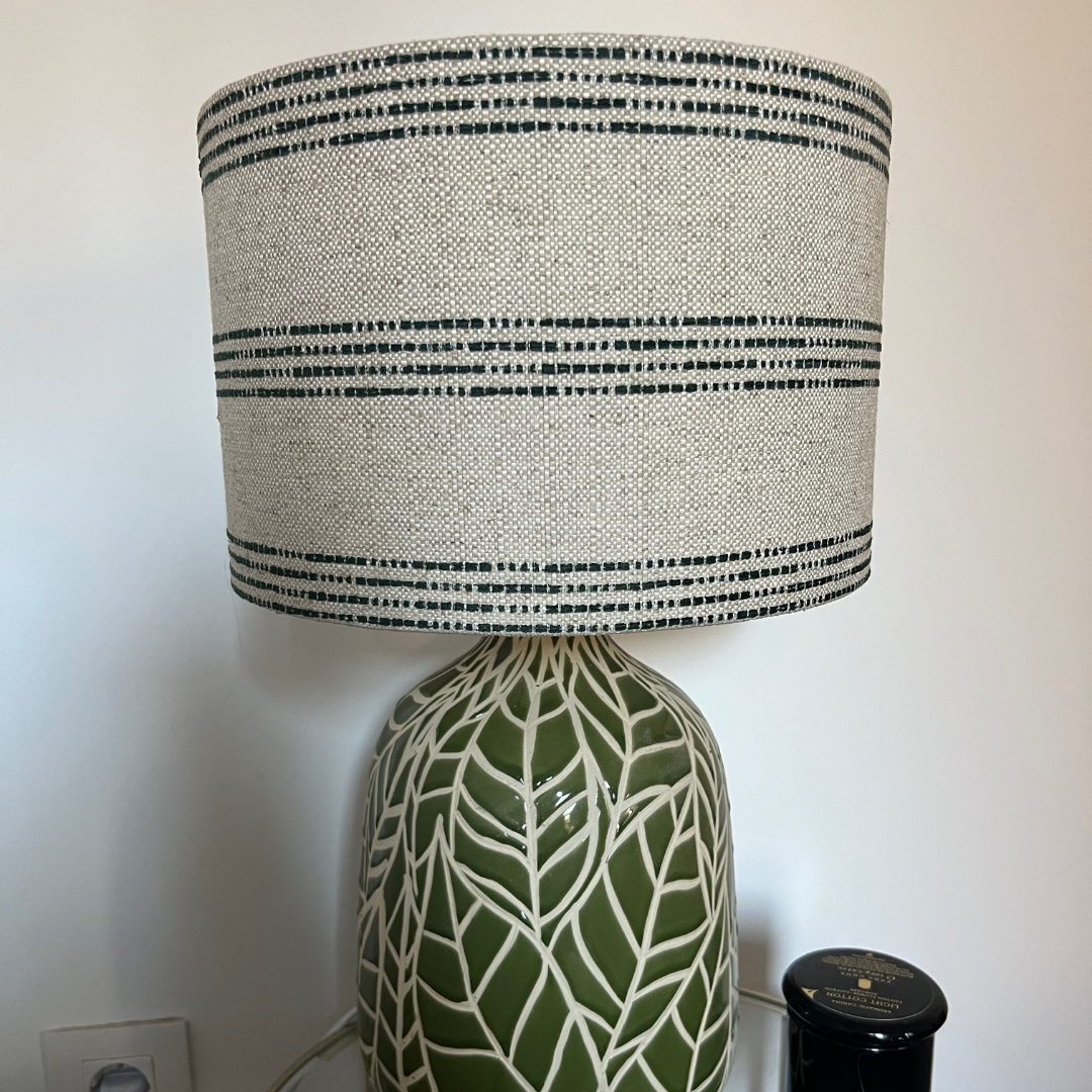 Pantalla Tela Rayas Piave Verde Botella - Vanila Deco