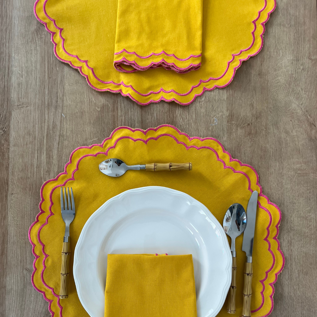 Mantel Individual  Amarillo Canario y Coral